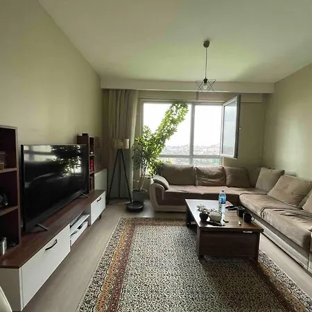 Acik Havuz Ve Deniz Manzarasi Sunan Site Ev Apartment Istanbul