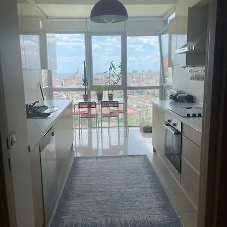 Acik Havuz Ve Deniz Manzarasi Sunan Site Ev * Κωνσταντινούπολη